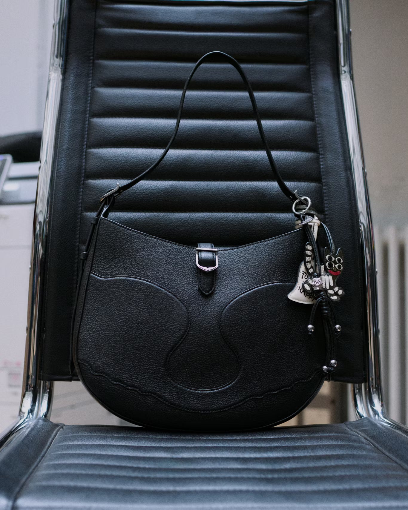 MOONRISE HOBO GRAINED LEATHER