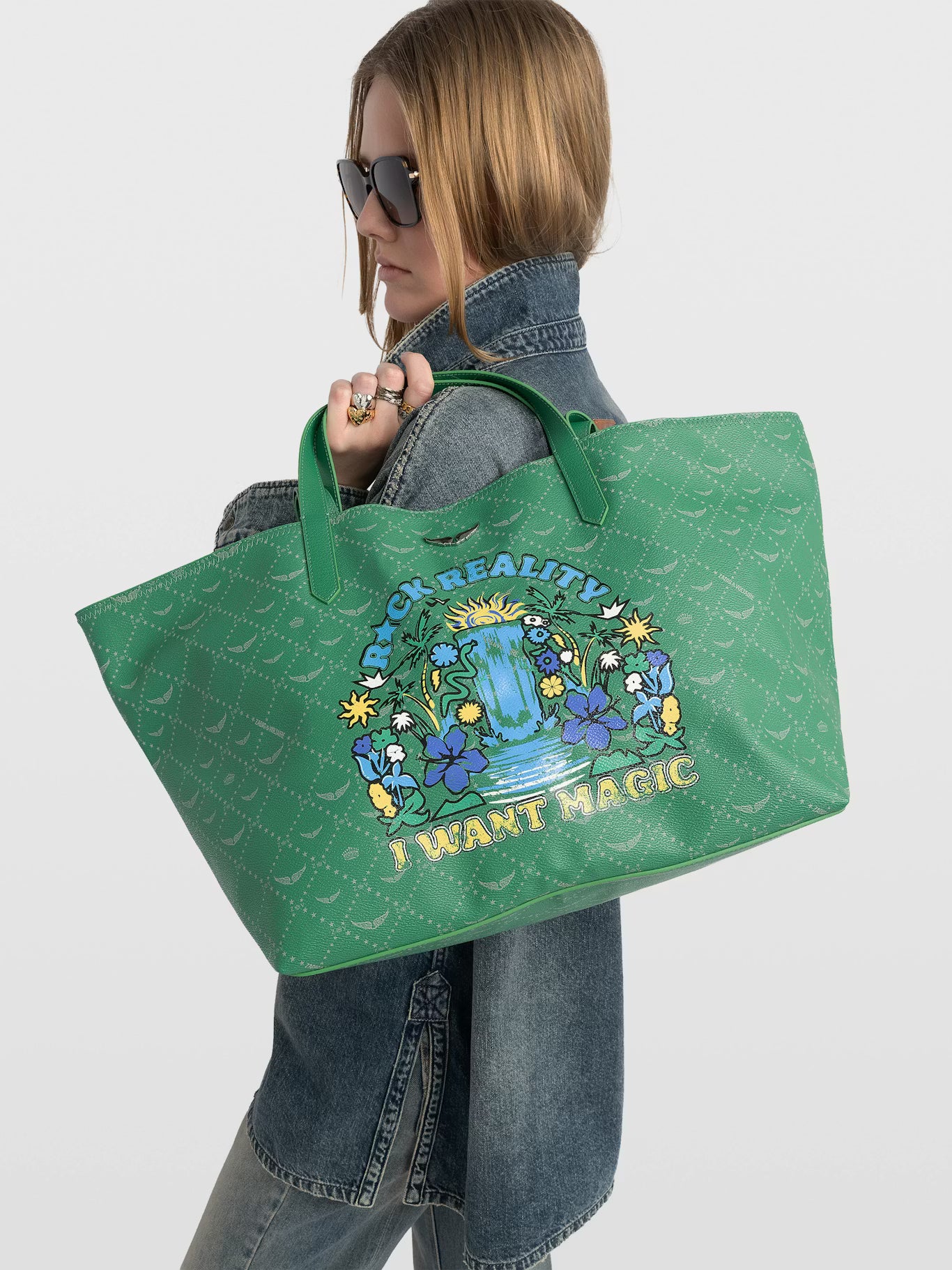 Z SHOPPER XL MONOGRAM TAG