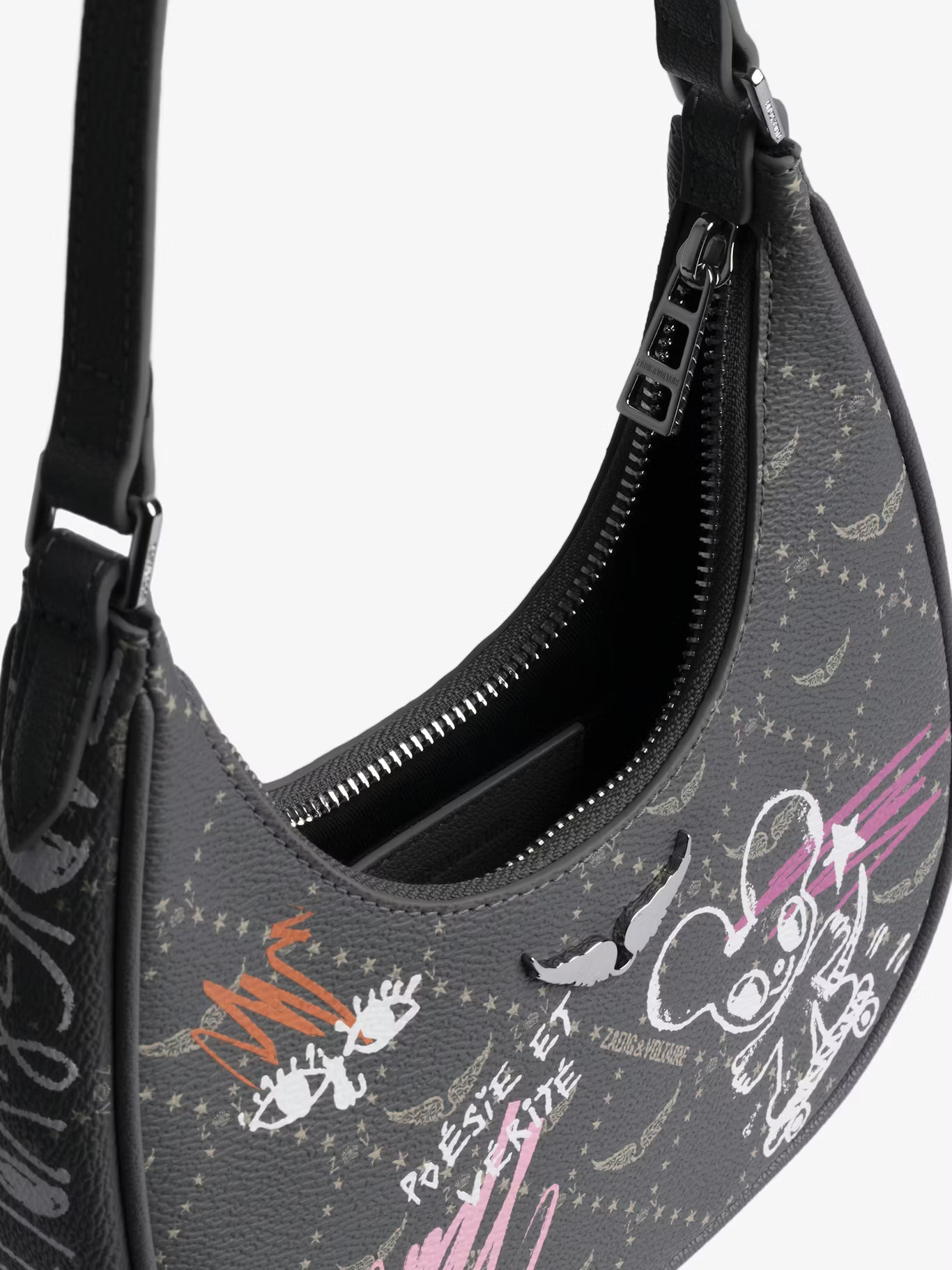 Z NIGHT OUT MONOGRAM TAG