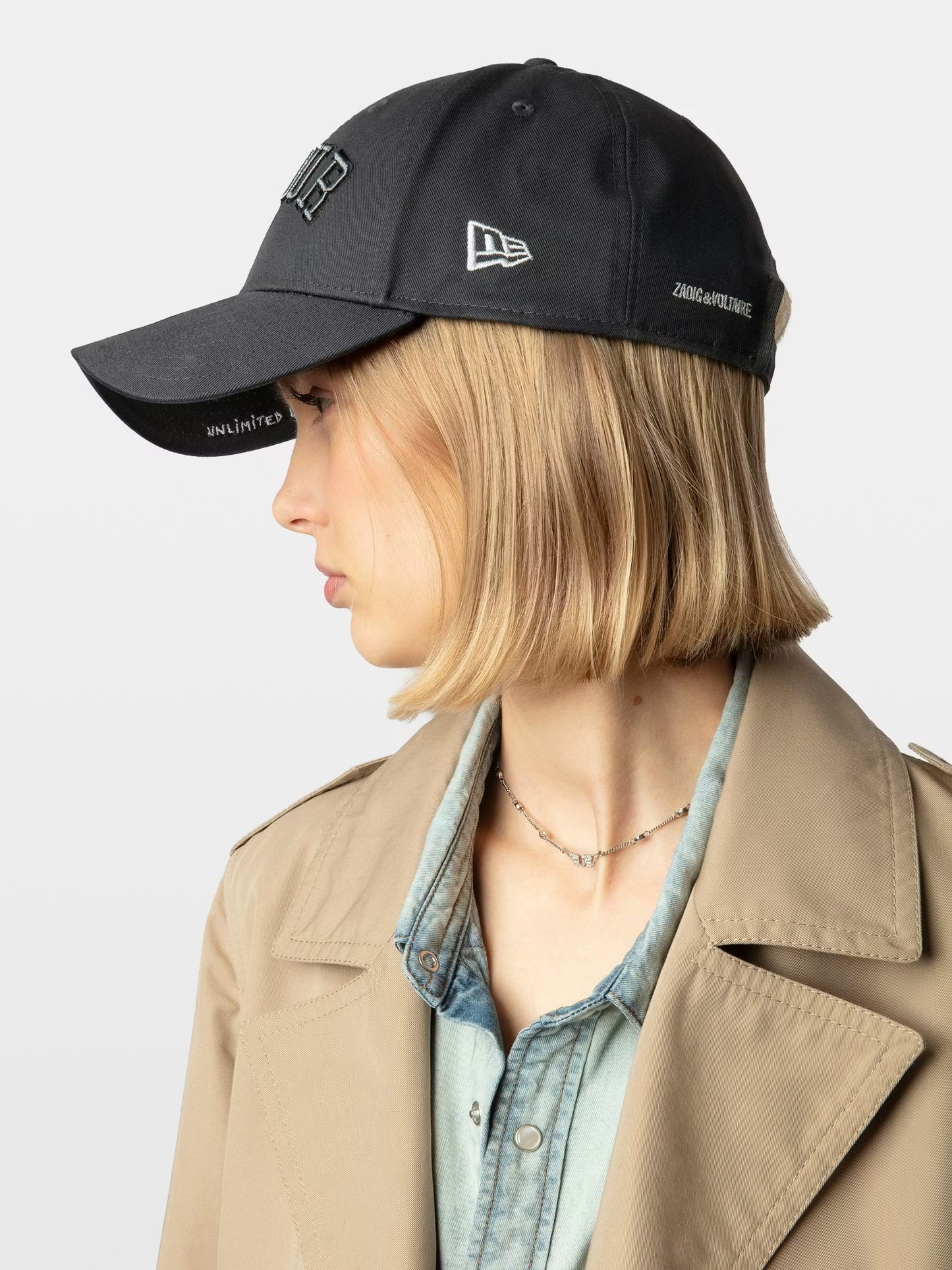 NEW ERAxZV - AMOUR CAP