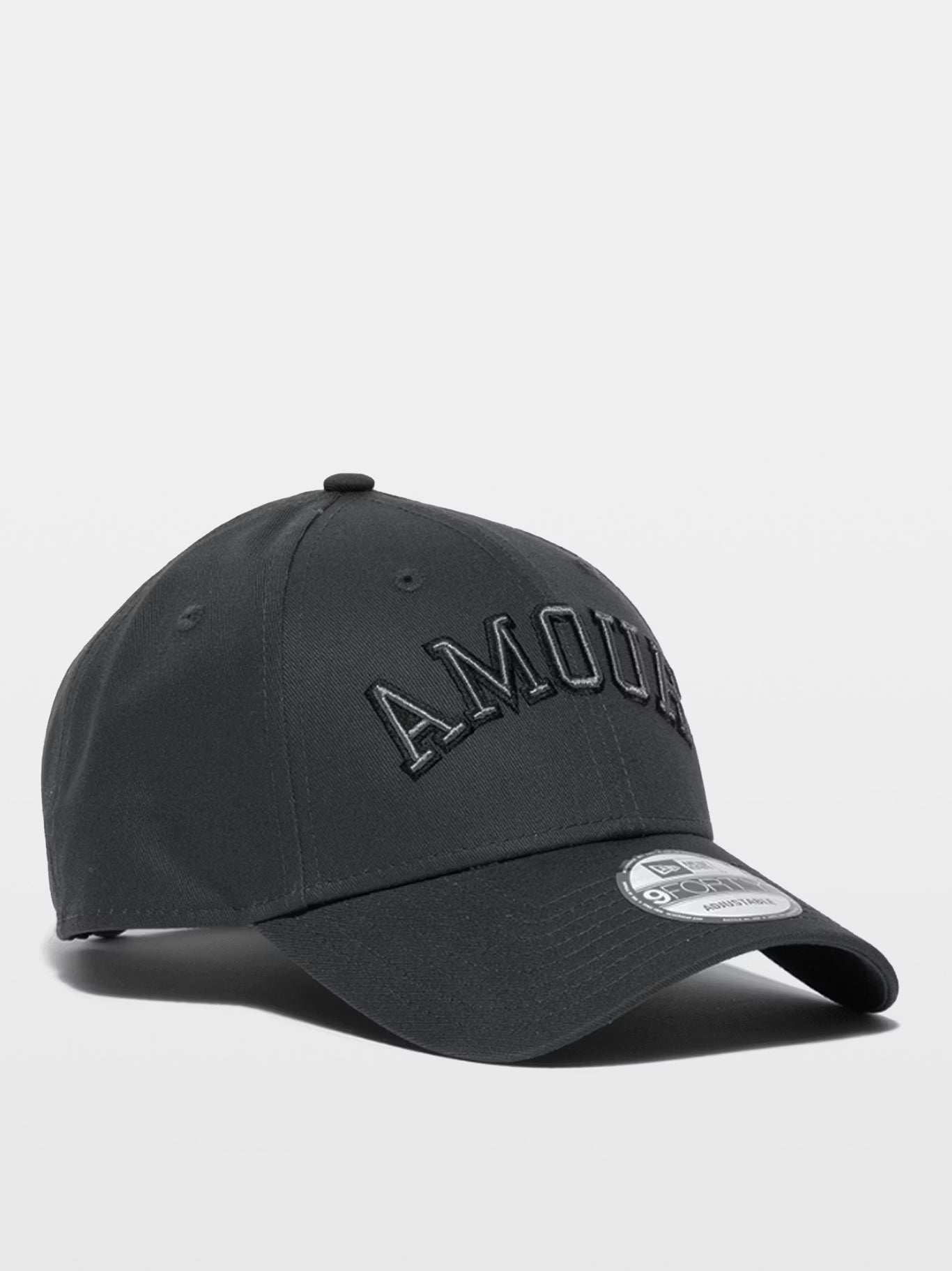 NEW ERAxZV - AMOUR CAP