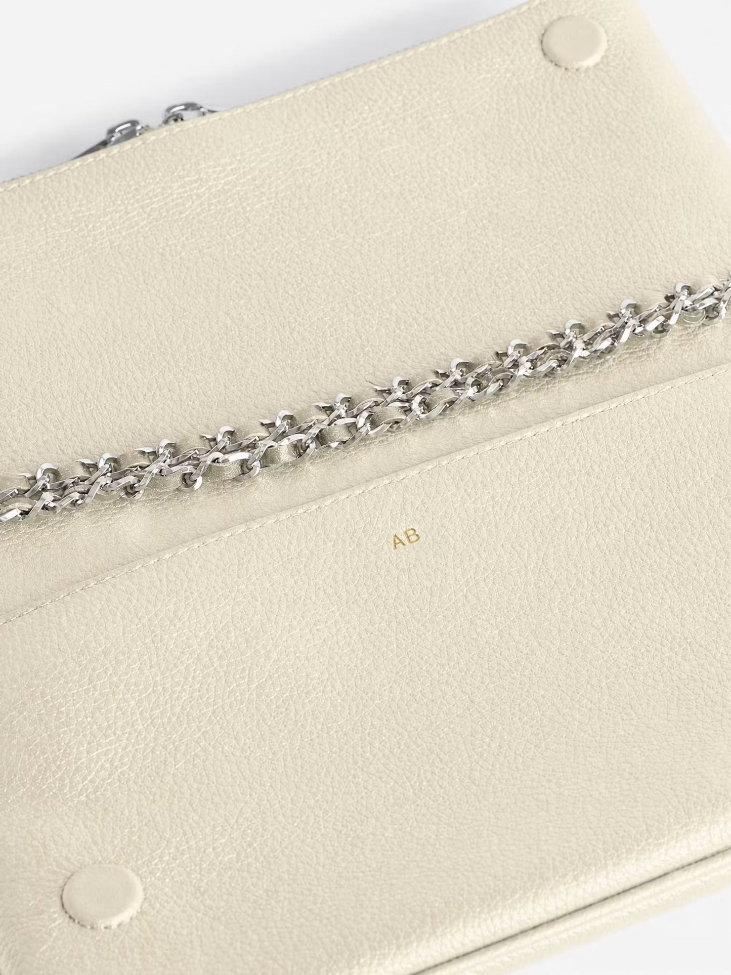 ROCK GRAINED LEATHER